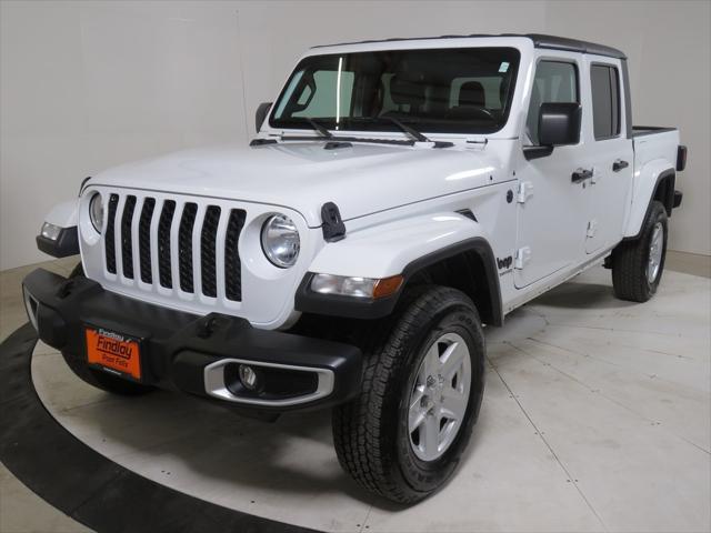 used 2022 Jeep Gladiator car, priced at $29,385