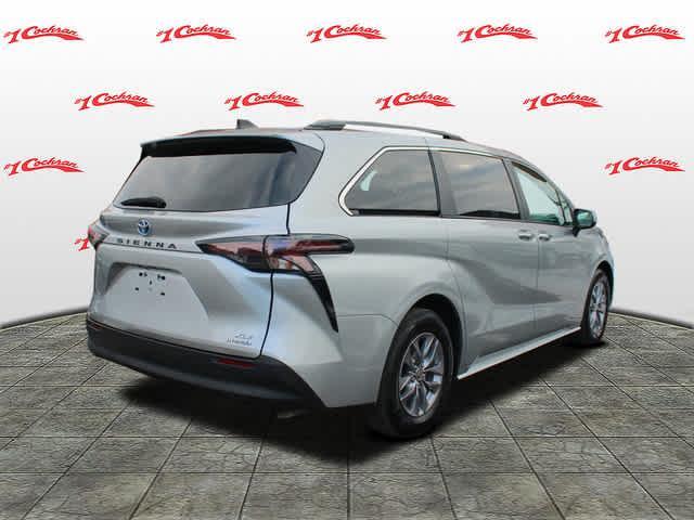 used 2023 Toyota Sienna car, priced at $35,988