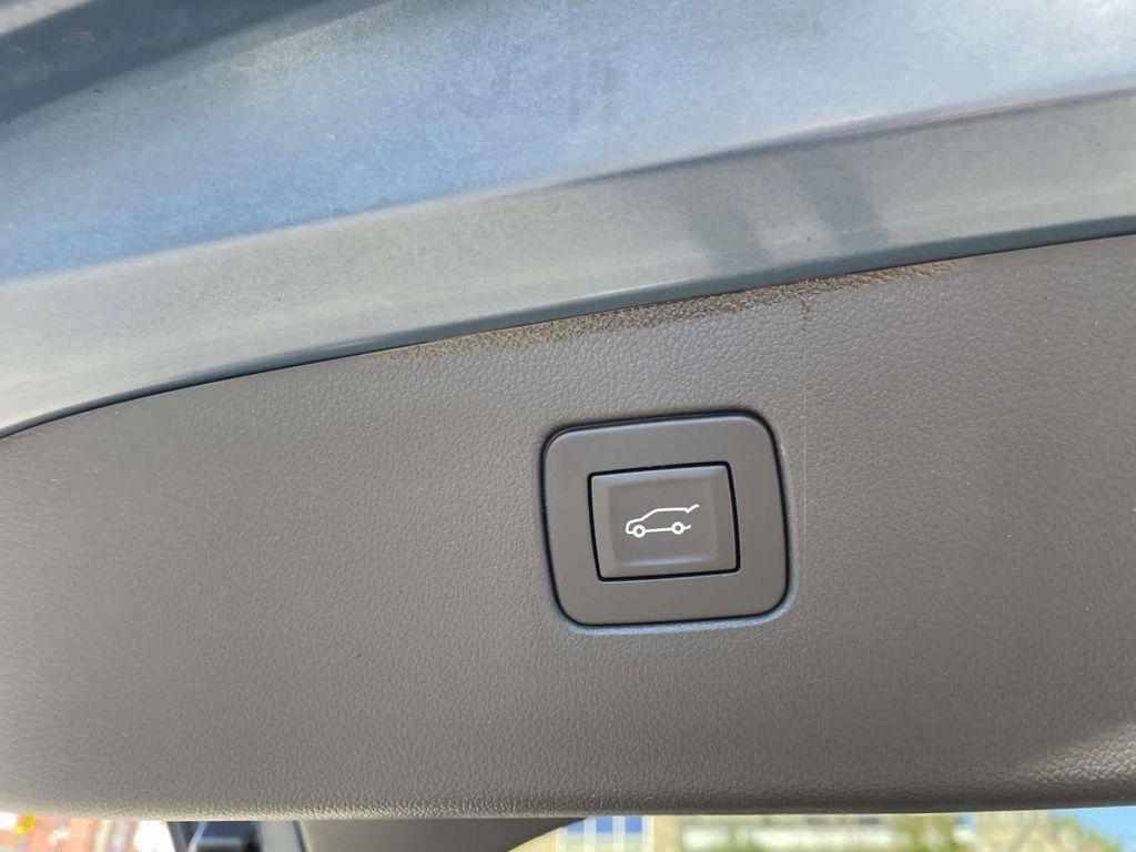 used 2025 Buick Envista car, priced at $25,575