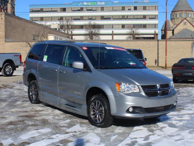 used 2017 Dodge Grand Caravan car, priced at $33,998