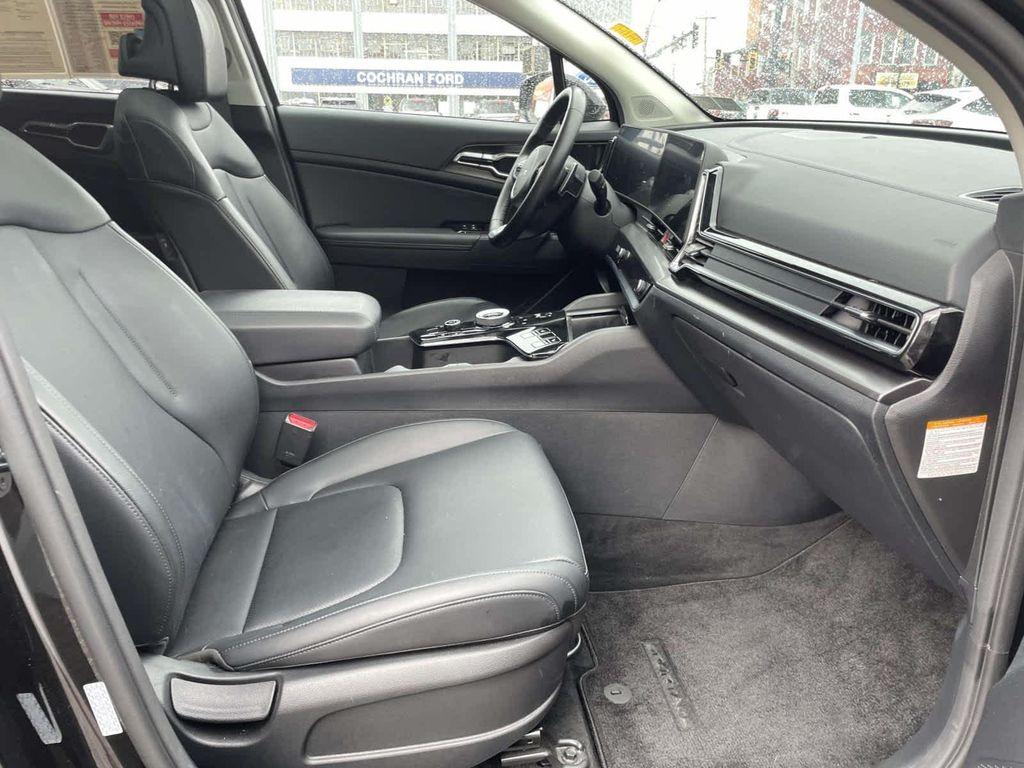 used 2024 Kia Sportage Hybrid car, priced at $27,807