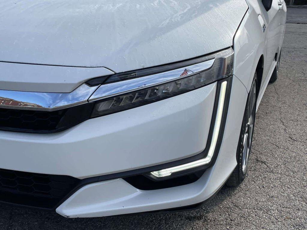 used 2018 Honda Clarity Plug-In Hybrid car, priced at $18,495