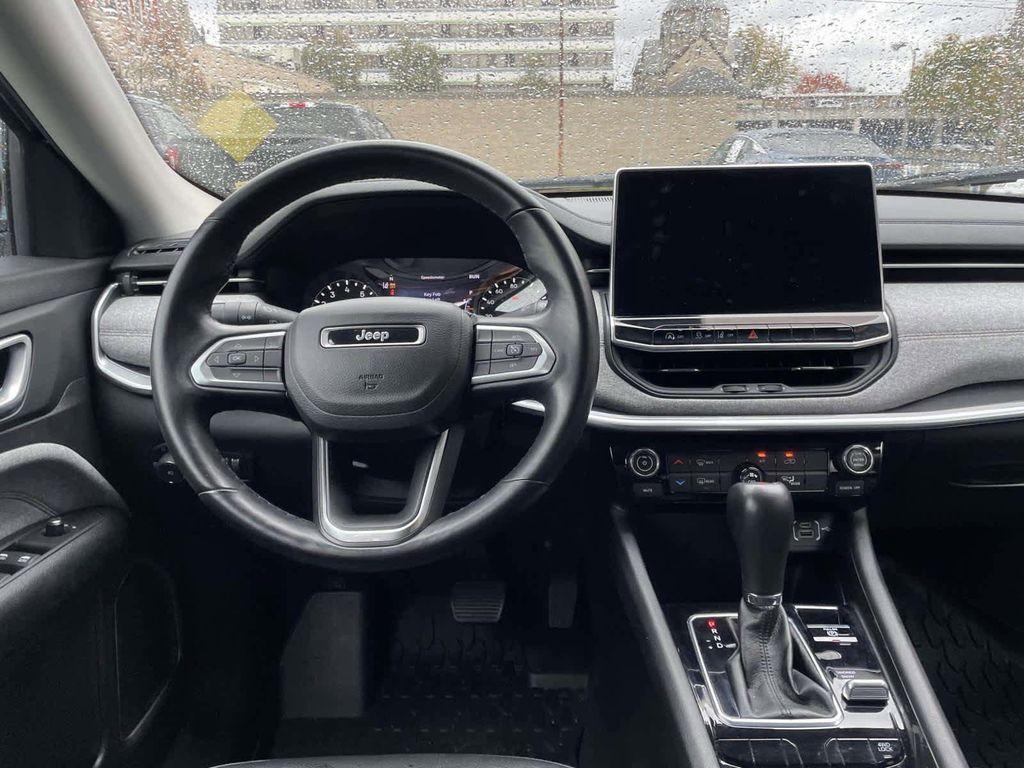 used 2022 Jeep Compass car, priced at $21,201