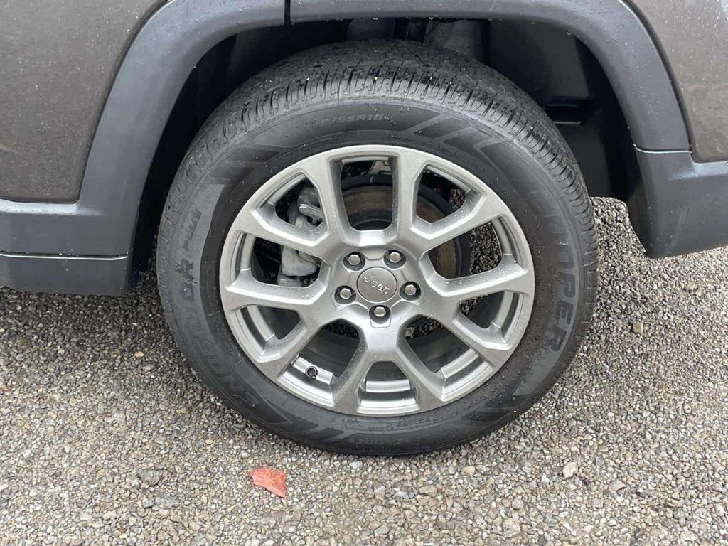 used 2022 Jeep Compass car, priced at $21,201