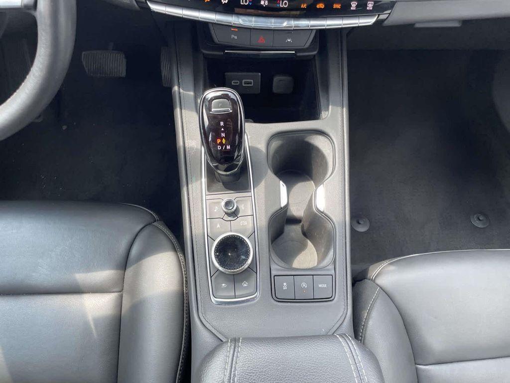 used 2024 Cadillac XT4 car, priced at $32,988