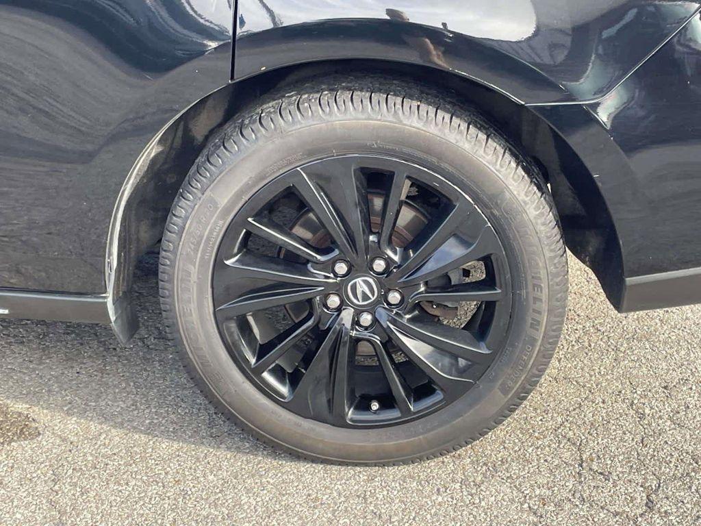 used 2017 Acura MDX car, priced at $19,656