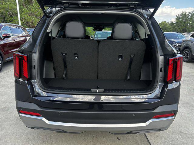 new 2025 Kia Sorento car, priced at $38,933