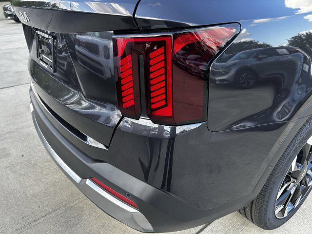 new 2025 Kia Sorento car, priced at $38,933