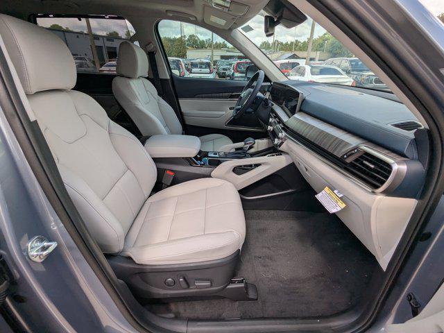 new 2025 Kia Telluride car, priced at $43,249