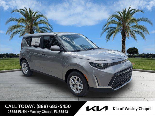 new 2025 Kia Soul car, priced at $21,696