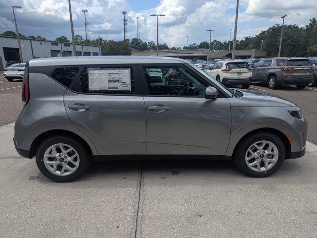 new 2025 Kia Soul car, priced at $21,696