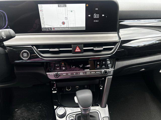 new 2025 Kia Seltos car, priced at $25,908
