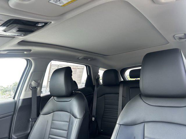new 2025 Kia Sportage car, priced at $33,727