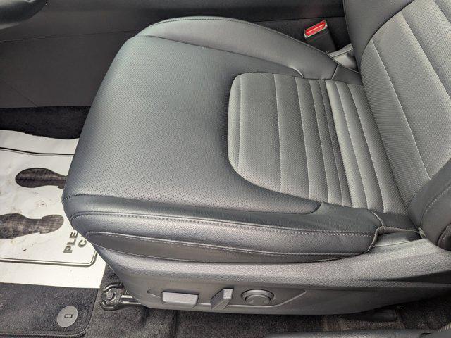 used 2024 Kia Sportage Hybrid car, priced at $35,998