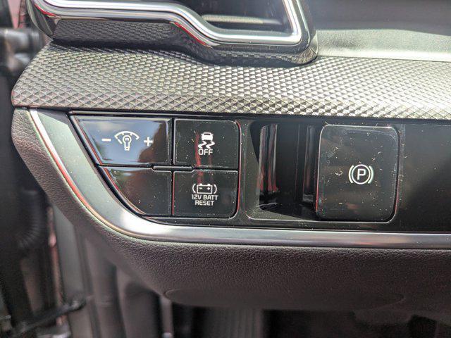 new 2025 Kia Sportage Hybrid car, priced at $29,342