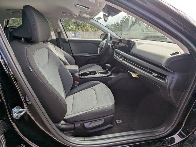 new 2025 Kia K4 car, priced at $23,991