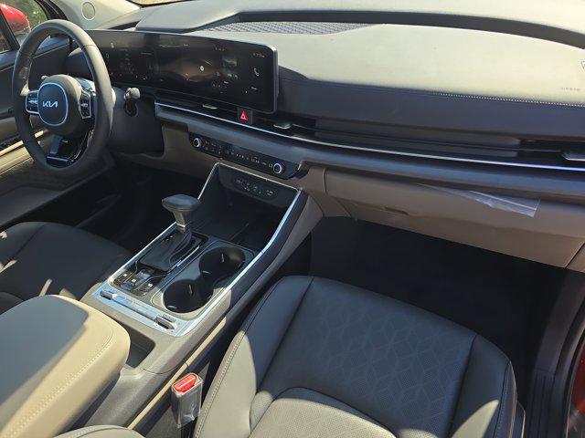 new 2026 Kia Carnival car, priced at $46,347