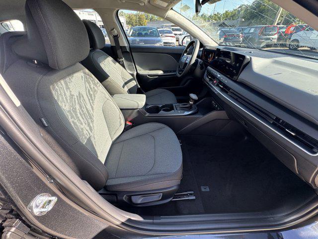 new 2025 Kia K4 car, priced at $23,348