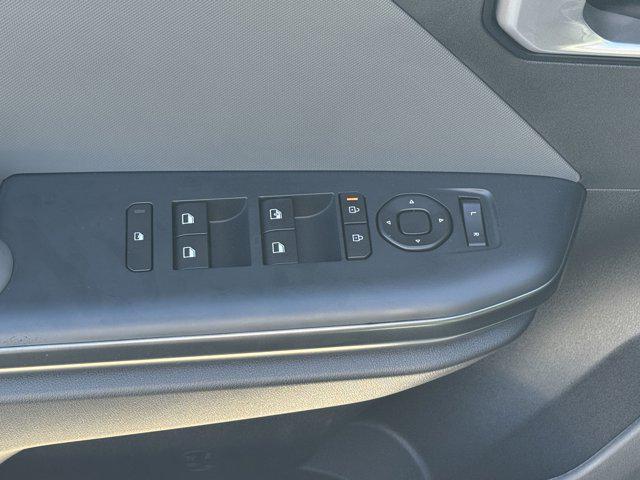new 2025 Kia K4 car, priced at $23,348