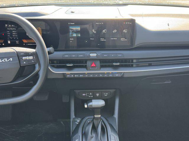 new 2025 Kia K4 car, priced at $23,348