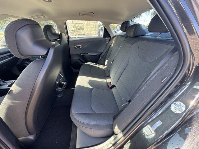 new 2025 Kia K4 car, priced at $23,348