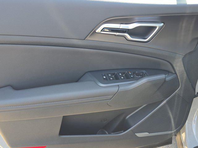 new 2026 Kia Sportage car, priced at $32,486