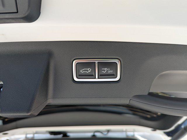 new 2026 Kia Sorento car, priced at $47,561