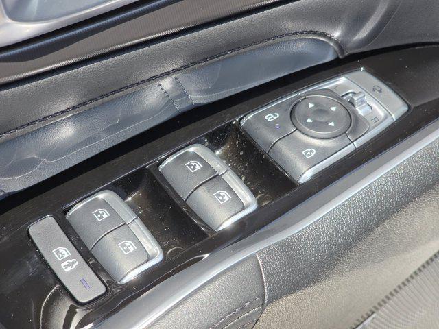 new 2025 Kia Sorento Hybrid car, priced at $45,366