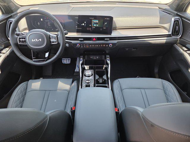 new 2025 Kia Sorento Hybrid car, priced at $45,366