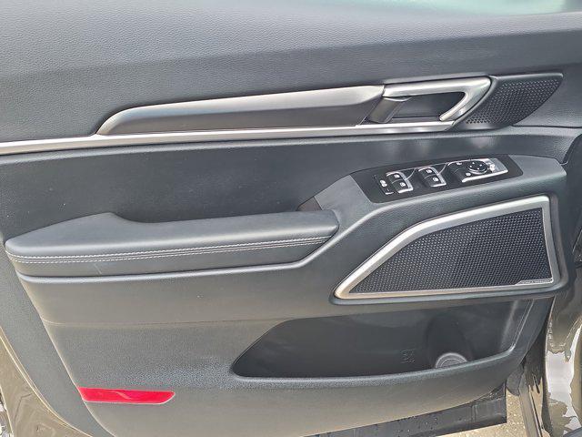 used 2025 Kia Telluride car, priced at $34,404