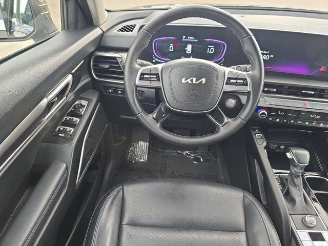 used 2025 Kia Telluride car, priced at $34,404