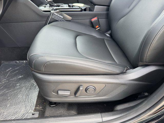 new 2025 Kia Sportage car, priced at $28,412