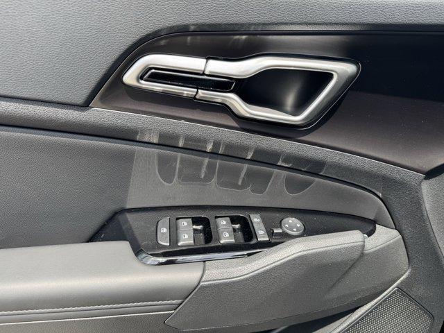 new 2025 Kia Sportage car, priced at $28,412