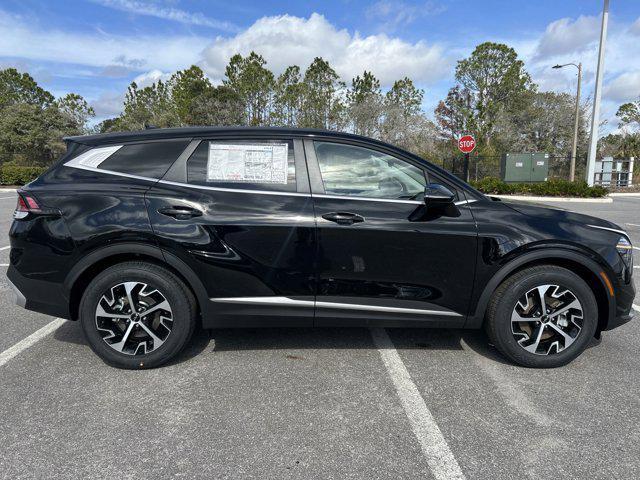 new 2025 Kia Sportage car, priced at $30,031