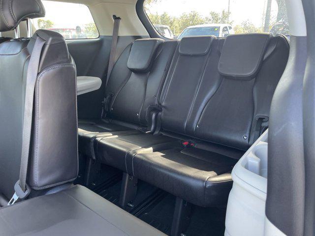 used 2023 Kia Carnival car, priced at $31,579