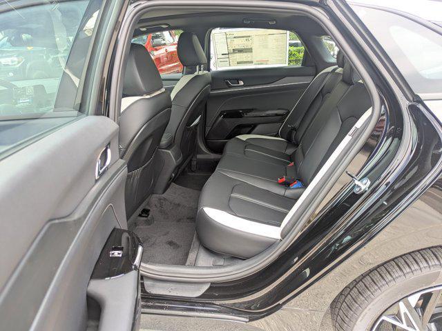 new 2025 Kia K5 car, priced at $29,909