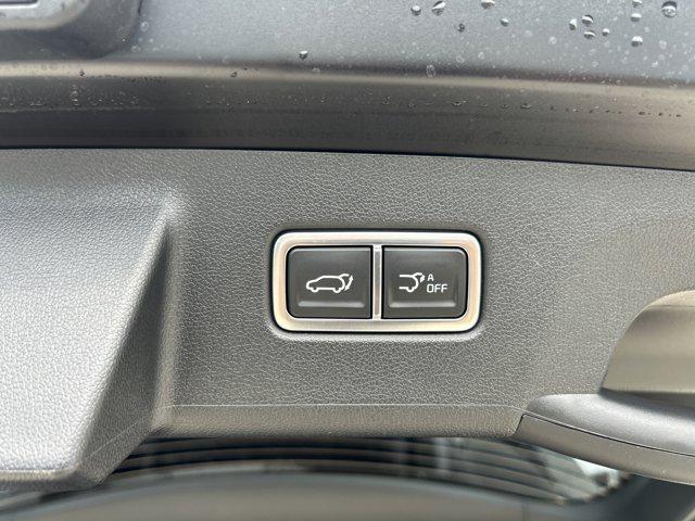 new 2025 Kia Sorento car, priced at $36,473