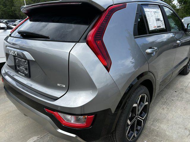 new 2025 Kia Niro car, priced at $31,184