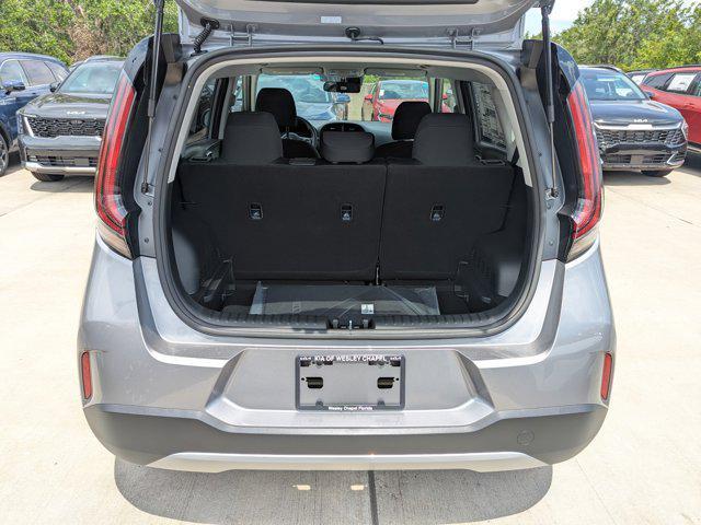 new 2025 Kia Soul car, priced at $21,696