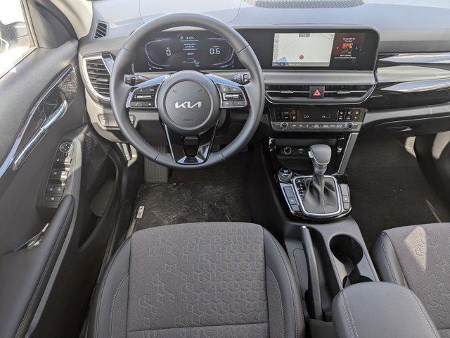 new 2025 Kia Seltos car, priced at $25,408