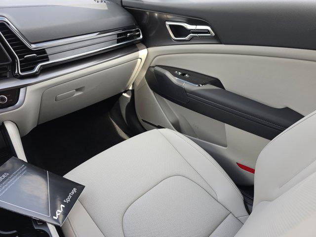 new 2025 Kia Sportage car, priced at $29,939