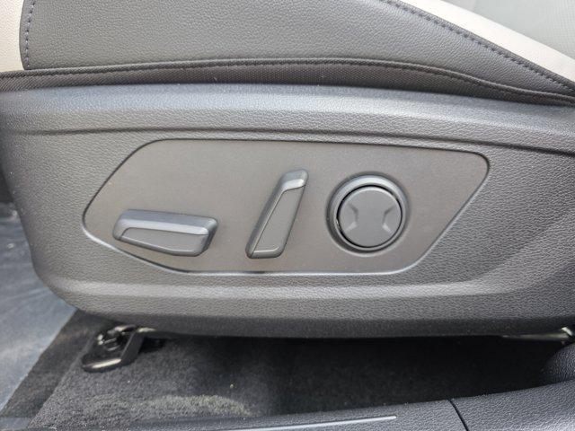 new 2025 Kia Sportage car, priced at $29,939