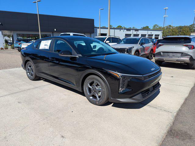 new 2025 Kia K4 car, priced at $23,882