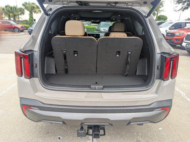 used 2025 Kia Sorento car, priced at $43,700