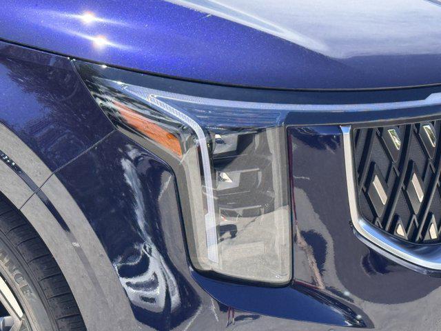 new 2025 Kia Carnival car, priced at $39,420