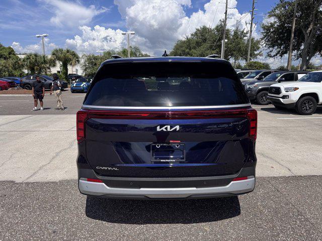 new 2025 Kia Carnival car, priced at $39,420