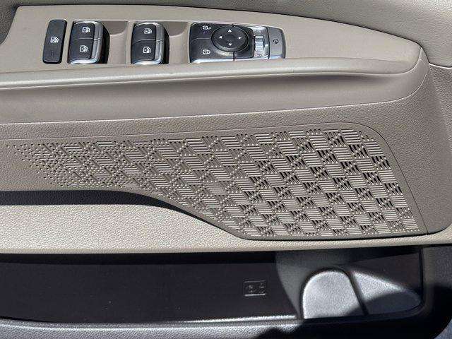 new 2025 Kia Carnival car, priced at $39,420