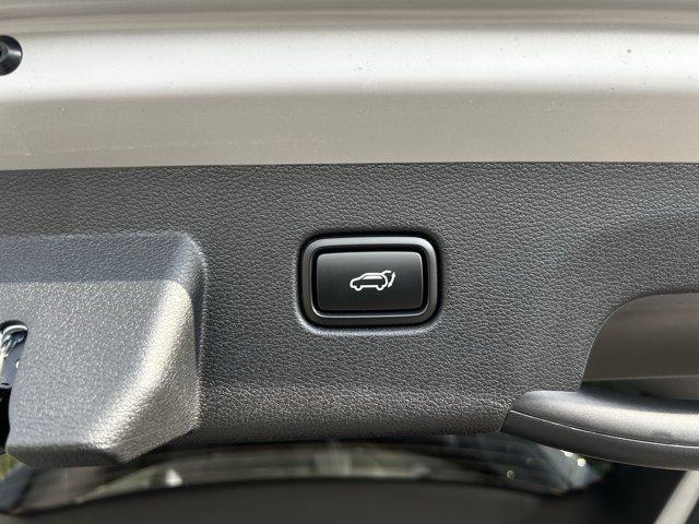 new 2025 Kia Sportage car, priced at $32,274