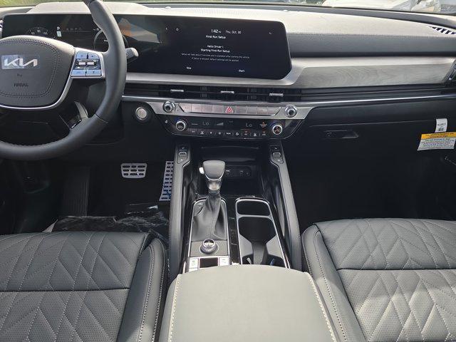 new 2025 Kia Telluride car, priced at $53,863
