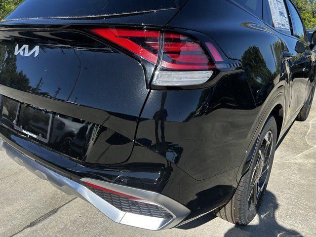new 2025 Kia Sportage car, priced at $33,074
